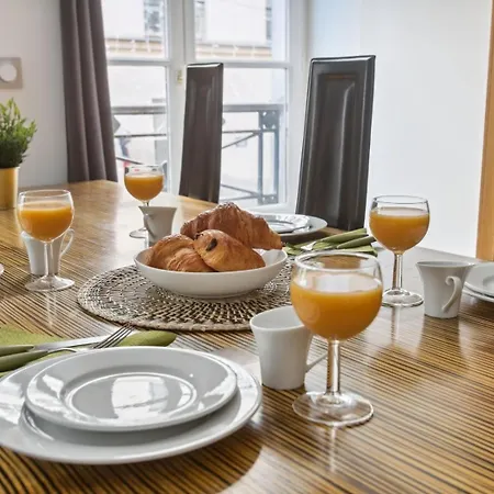 Bnbnook - Classic 1br Near Notre-dame & Louvre Parigi