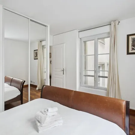Bnbnook - Classic 1br Near Notre-dame & Louvre * Parigi